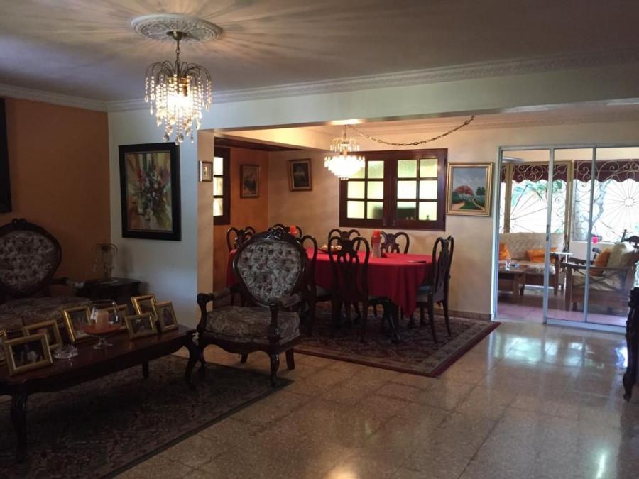 Foto Casa en Venta en Restauradores, Distrito Nacional - U$D 240.000 - CAV7941 - BienesOnLine