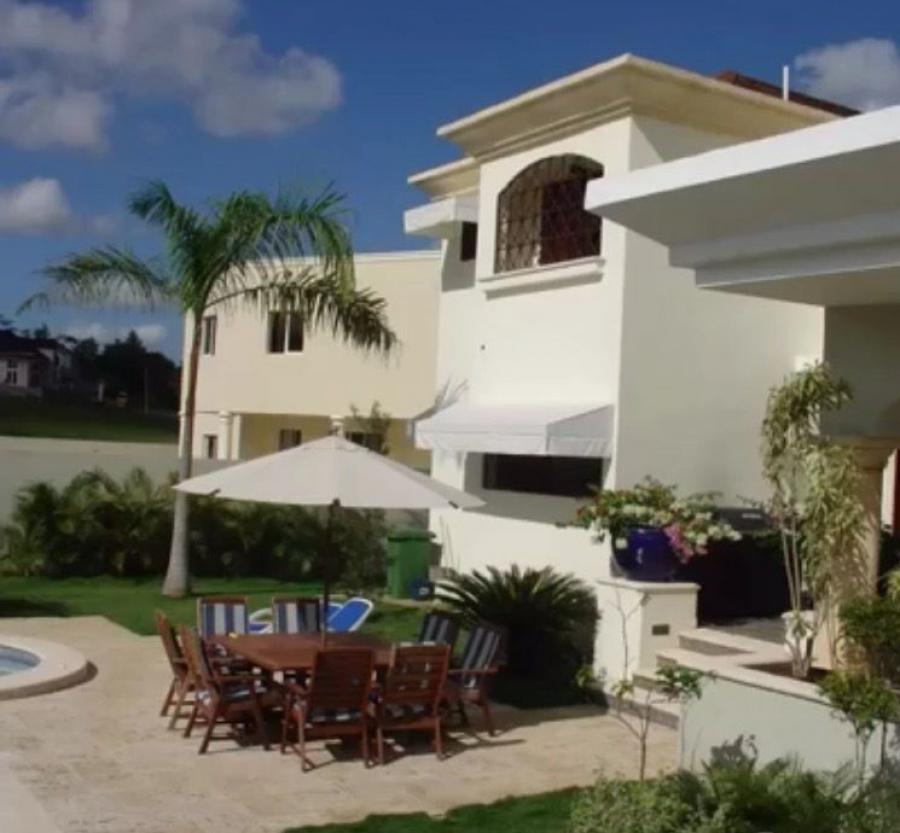 Foto Casa en Venta en Isabel Villas, Altos de Arroyo Hondo, Distrito Nacional - U$D 580.000 - CAV10654 - BienesOnLine