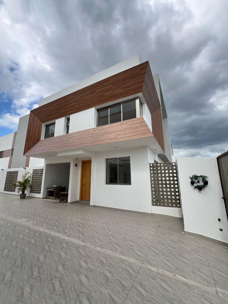 Foto Casa en Venta en Prado Oriental, Autopista de San Isidro, Santo Domingo - U$D 195.000 - CAV63035 - BienesOnLine
