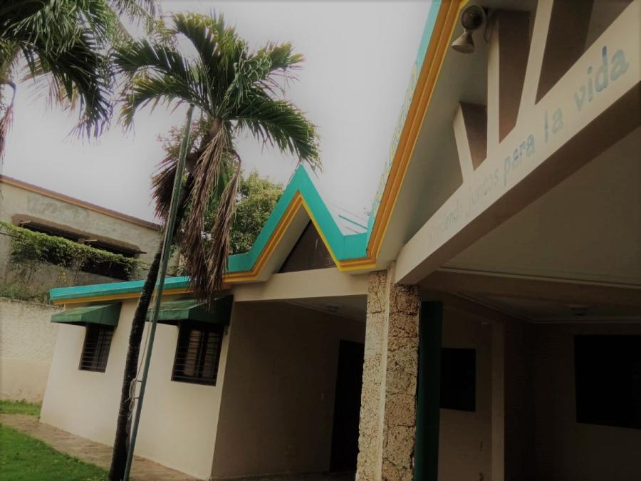 Home in Metric Way