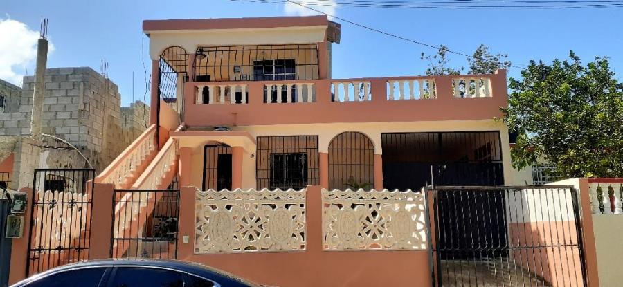 Foto Casa en Venta en Mirador Norte, Santo Domingo Norte, Santo Domingo - $ 7.500.000 - CAV12162 - BienesOnLine