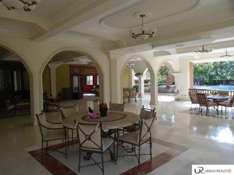 Foto Casa en Venta en santiago, Santiago de los Caballeros, Santiago - U$D 1.150.000 - CAV3176 - BienesOnLine