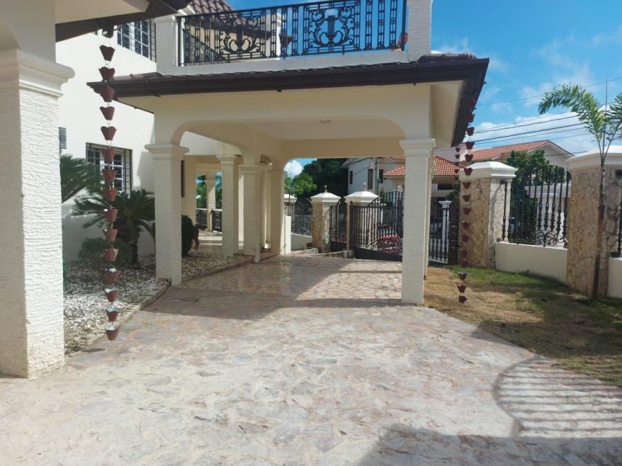 Foto Casa en Venta en Torre Alta, San Felipe de Puerto Plata, Puerto Plata - U$D 400.000 - CAV20368 - BienesOnLine