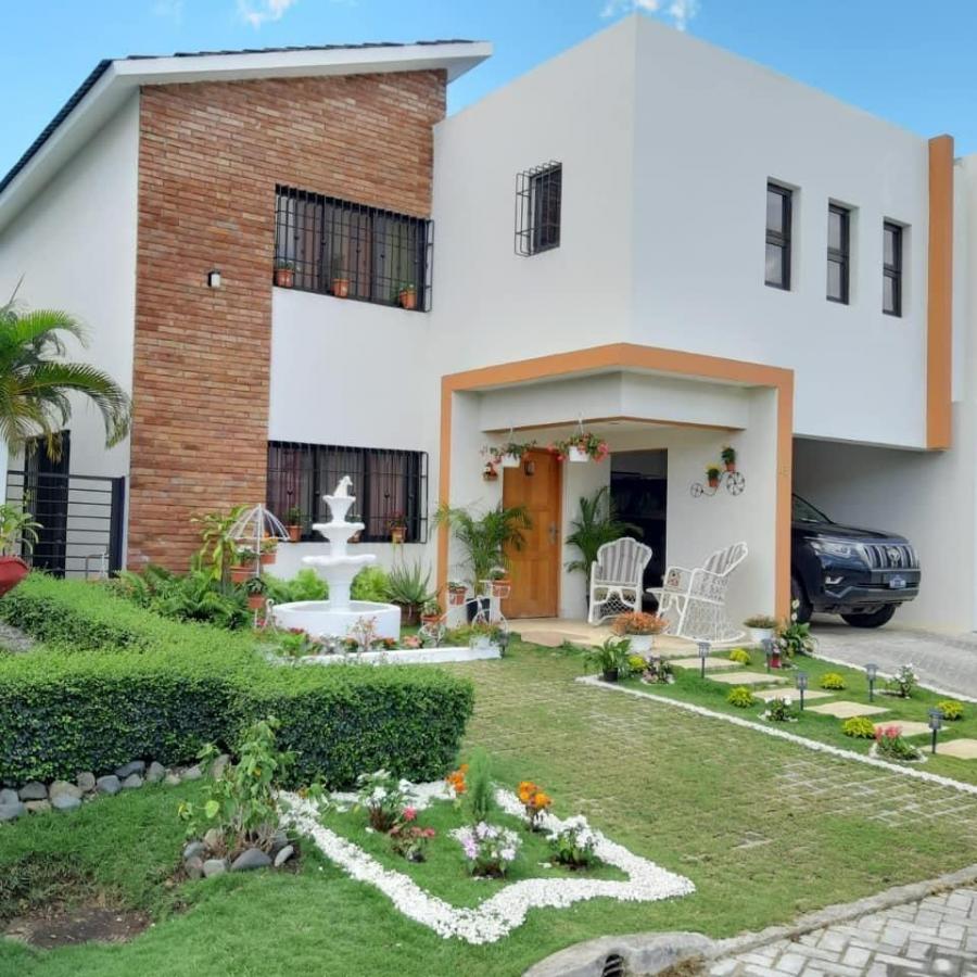 Foto Casa en Venta en colinas del arroyo, Santo Domingo Norte, Santo Domingo - $ 11.900.000 - CAV24796 - BienesOnLine
