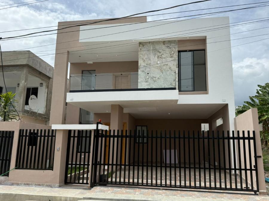 Home in Metric Way