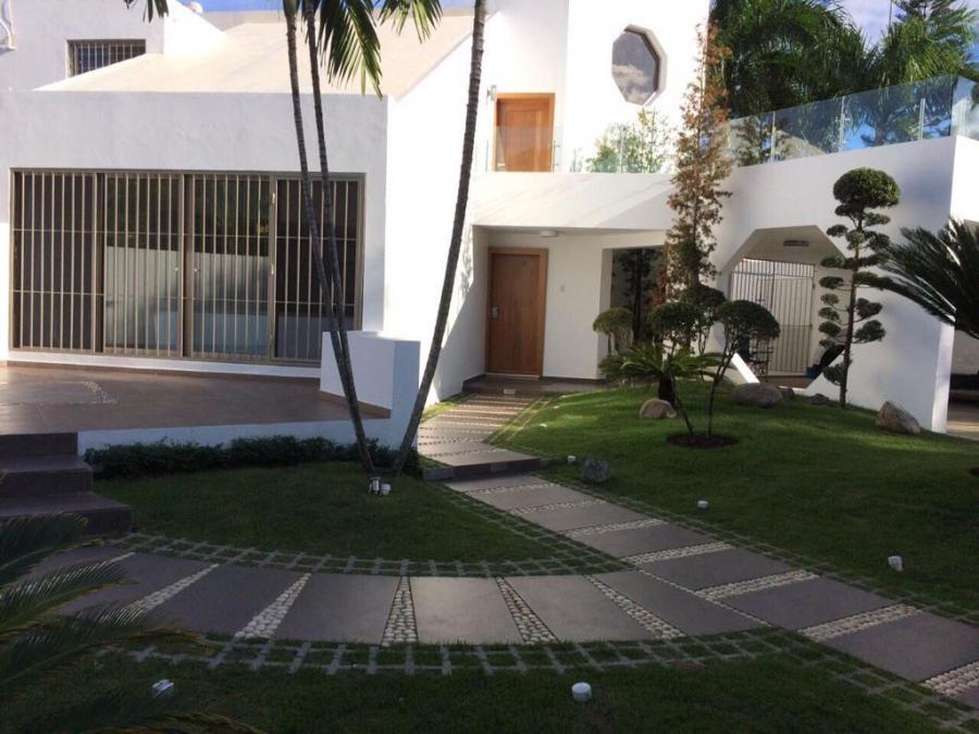 Foto Casa en Venta en Santo Domingo Oeste, Santo Domingo - U$D 275.000 - CAV16719 - BienesOnLine