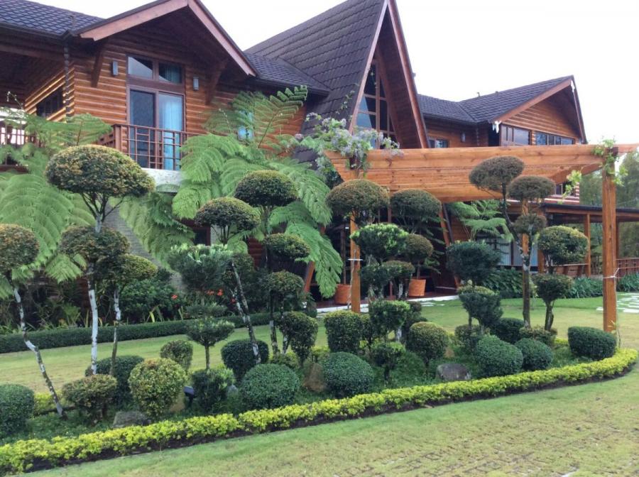 Home in Metric Way