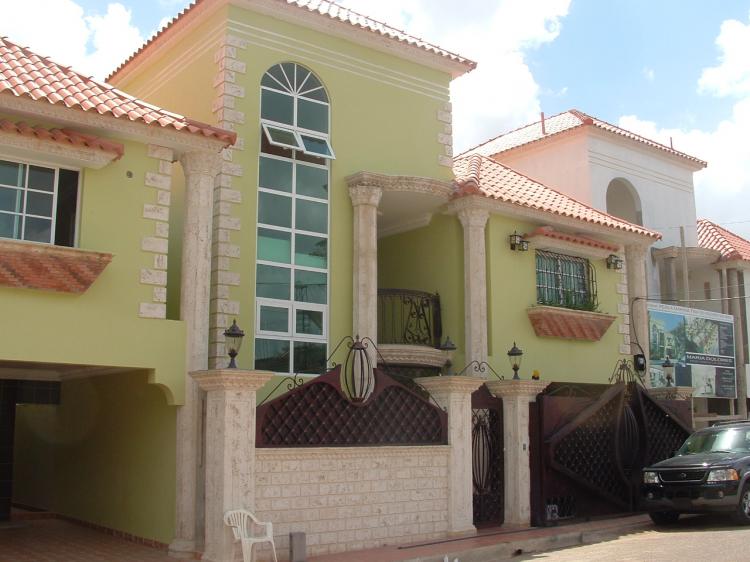 Foto Casa en Venta en los trinitarios, Santo Domingo Oeste, Santo Domingo - CAV52 - BienesOnLine