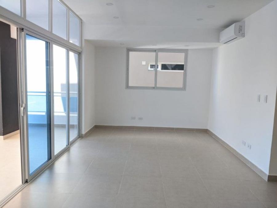 Foto Apartamento en Alquiler en Evaristo morales, Distrito Nacional - U$D 1.500 - APA33923 - BienesOnLine