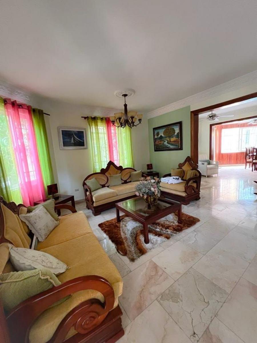 Foto Casa en Alquiler en los corales, Santo Domingo Este, Santo Domingo - U$D 2.000 - CAA24784 - BienesOnLine