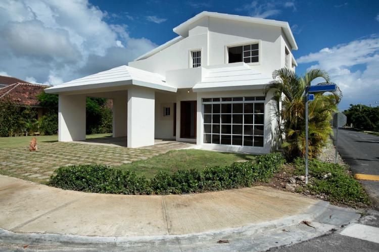 Casa en Venta en Punta Cana Village, Turístico Verón-Punta Cana, La  Altagracia - $  - CAV1586 - BienesOnLine