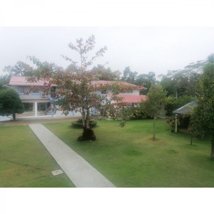 Home in Metric Way