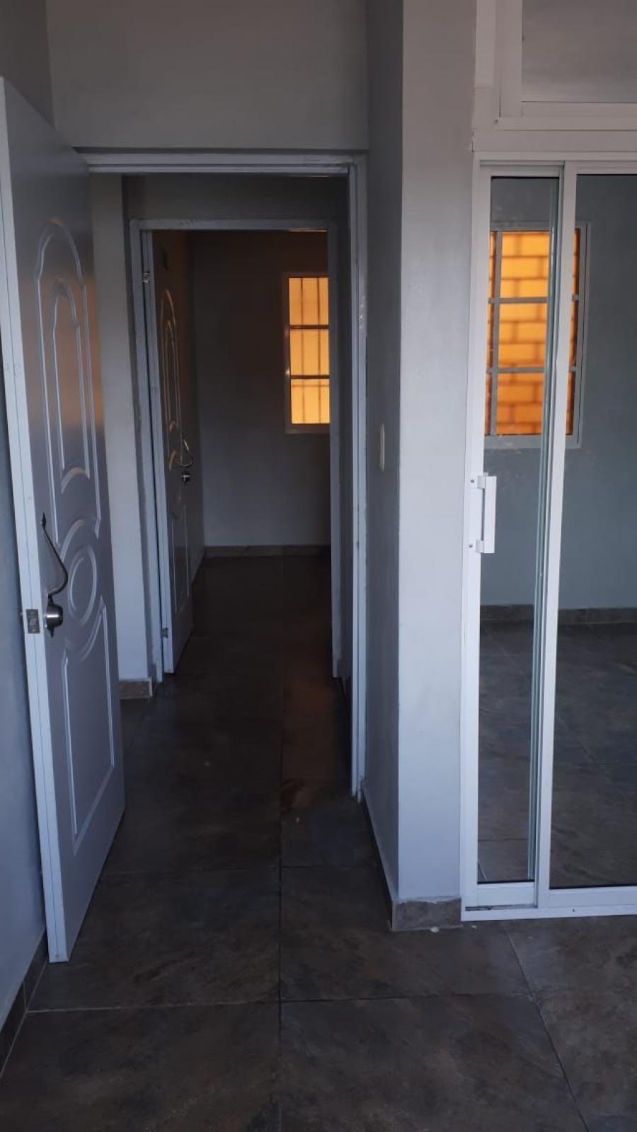 Home in Metric Way