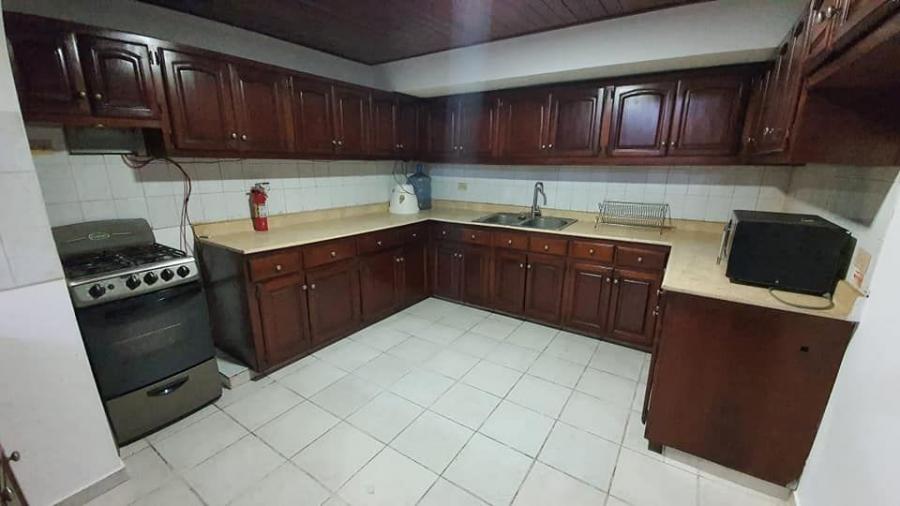 Foto Apartamento en Alquiler en Gascue, Distrito Nacional, Distrito Nacional - U$D 890 - APA12032 - BienesOnLine