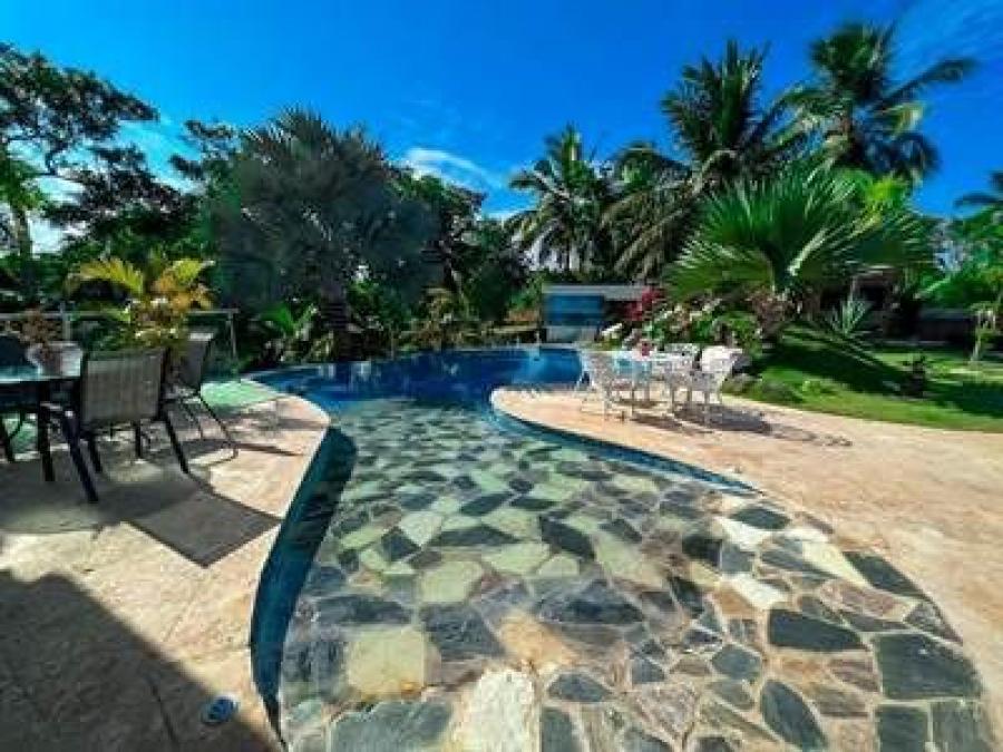 Foto Casa en Venta en BAOBA DEL PIAL, LA ENTRADA, Mara Trinidad Snchez - U$D 924.000 - CAV31014 - BienesOnLine