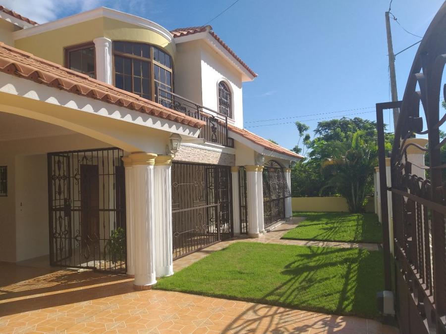 Foto Casa en Alquiler en La Salvia, Bonao, Monseor Nouel - U$D 600 - CAA9650 - BienesOnLine