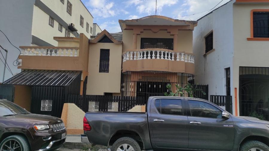 Foto Casa en Venta en Lucerna, Santo Domingo Este, Santo Domingo - $ 8.500.000 - CAV27175 - BienesOnLine