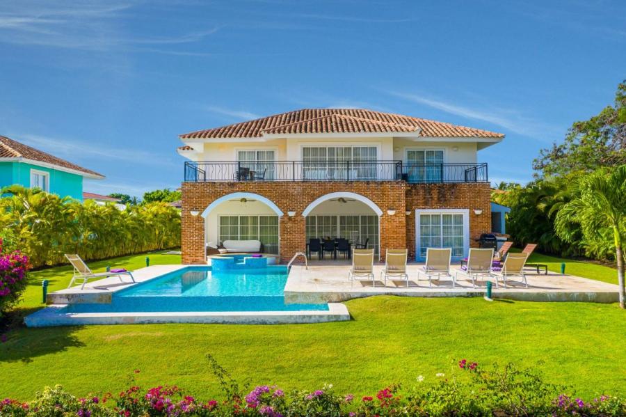 Foto Casa en Venta en BAVARO, La Altagracia - U$D 850.000 - CAV26568 - BienesOnLine
