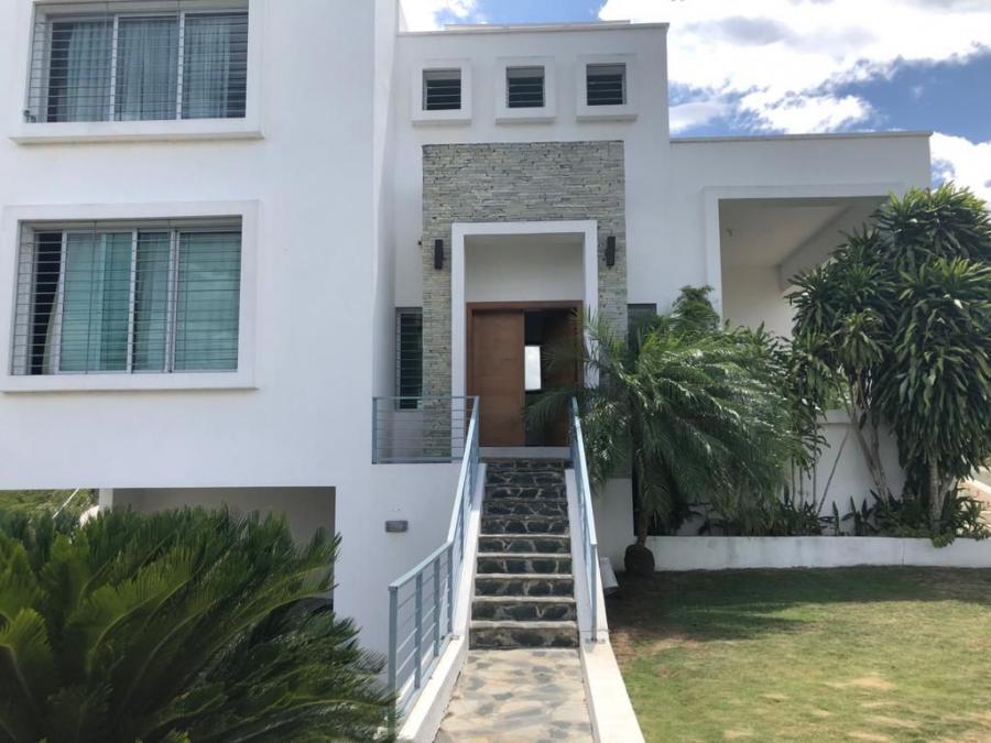 Foto Casa en Venta en HISPANOAMERICANA, Santiago de los treinta Caballeros, Santiago - $ 18.500.000 - CAV12031 - BienesOnLine