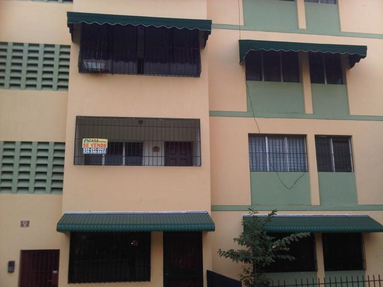 Foto Apartamento en Venta en El Pensador, Villa Duarte, Santo Domingo Este, Santo Domingo - APV720 - BienesOnLine