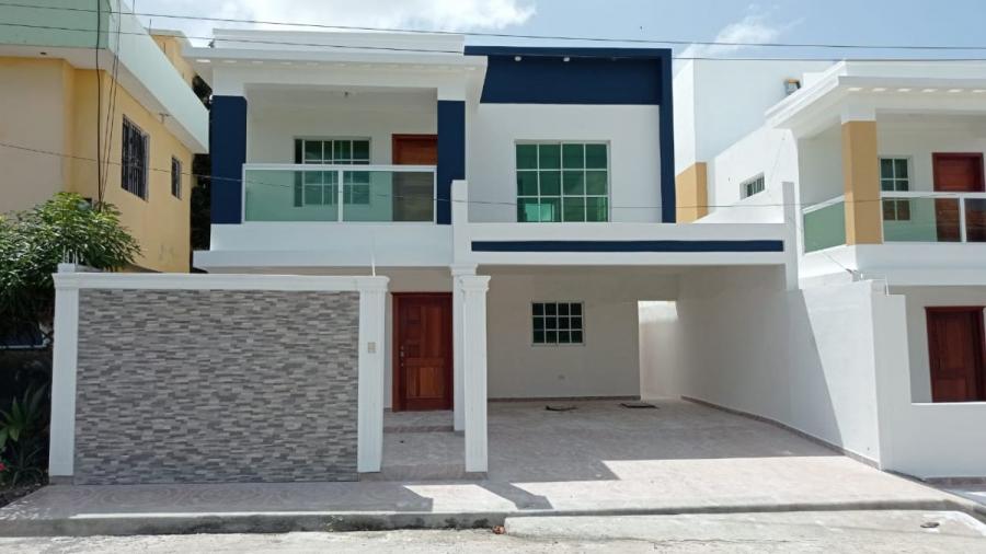 Foto Casa en Venta en PRADO ORIENTAL, Santo Domingo Este, Santo Domingo - $ 8.200.000 - CAV13774 - BienesOnLine