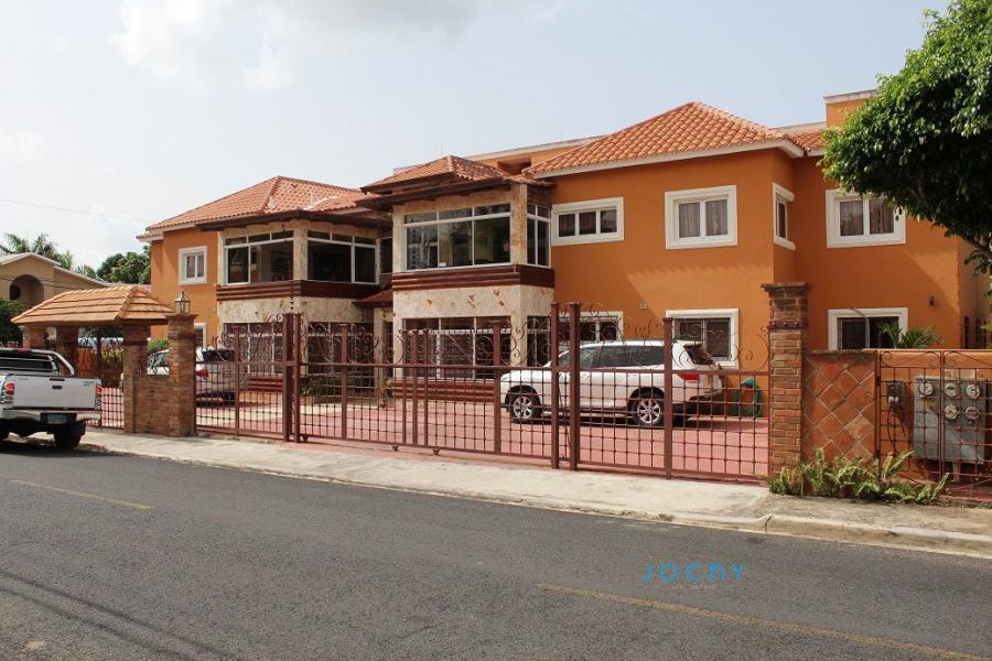Home in Metric Way