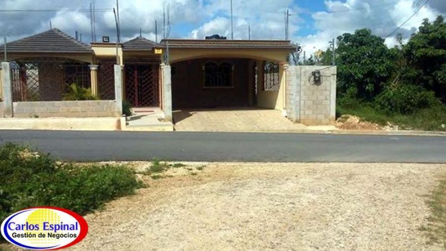 Foto Casa en Venta en Higuey, Higey, La Altagracia - $ 2.800.000 - CAV6384 - BienesOnLine