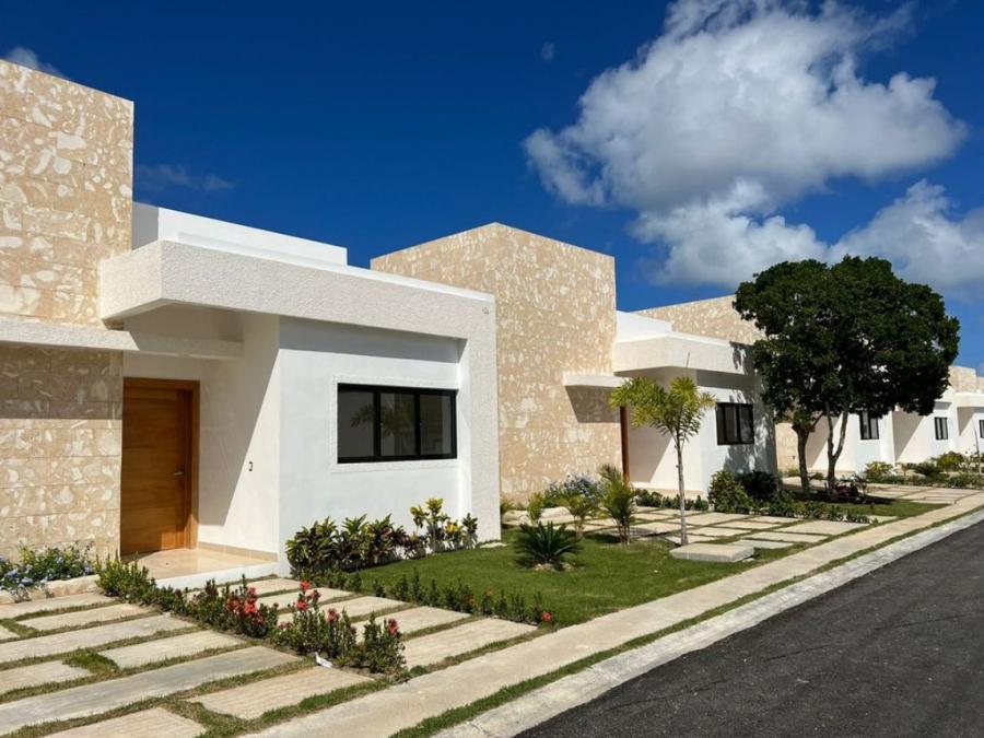 Foto Casa en Venta en Pueblo Bvaro, Turstico Vern-Punta Cana, La Altagracia - U$D 260.000 - CAV35756 - BienesOnLine