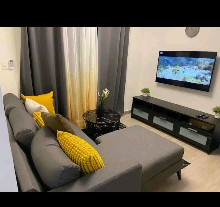 Home in Metric Way