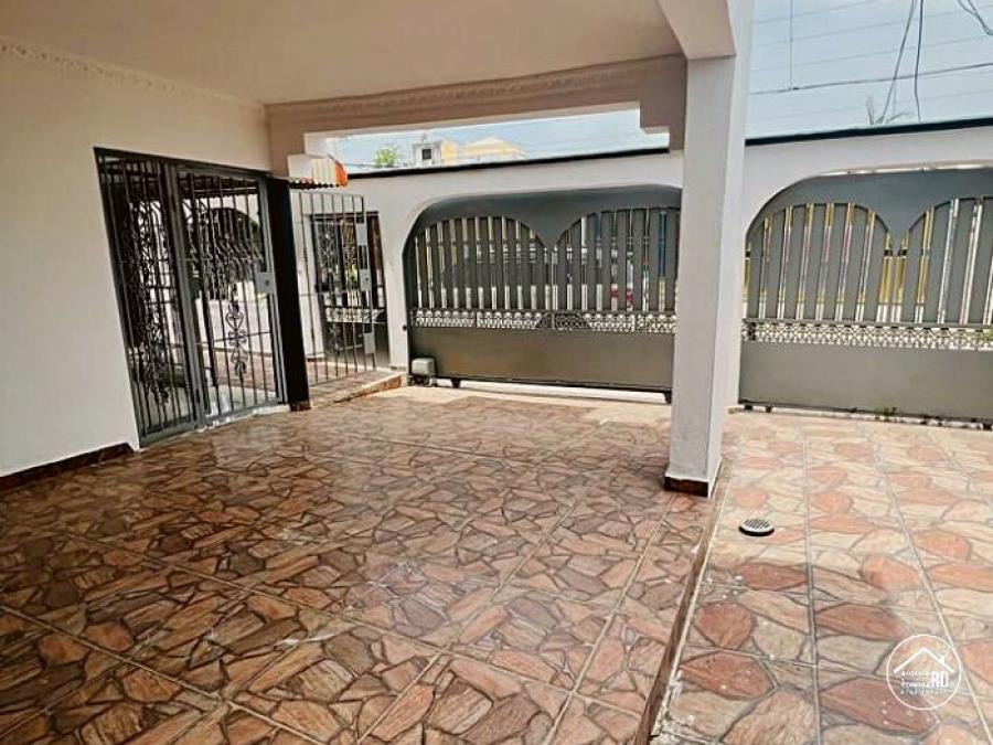 Foto Casa en Venta en Charles de Gaulle, Santo Domingo Este, Santo Domingo - $ 8.900.000 - CAV32505 - BienesOnLine