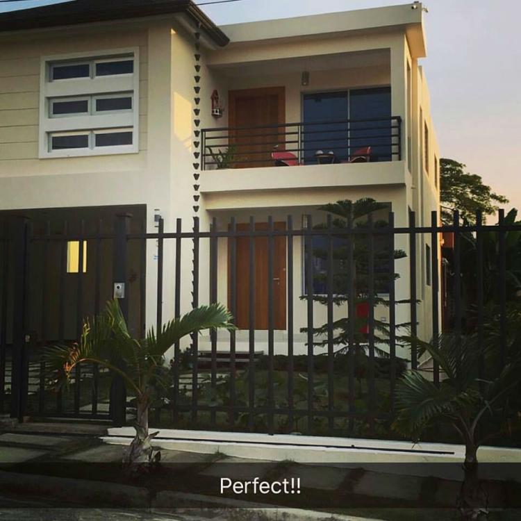 Home in Metric Way
