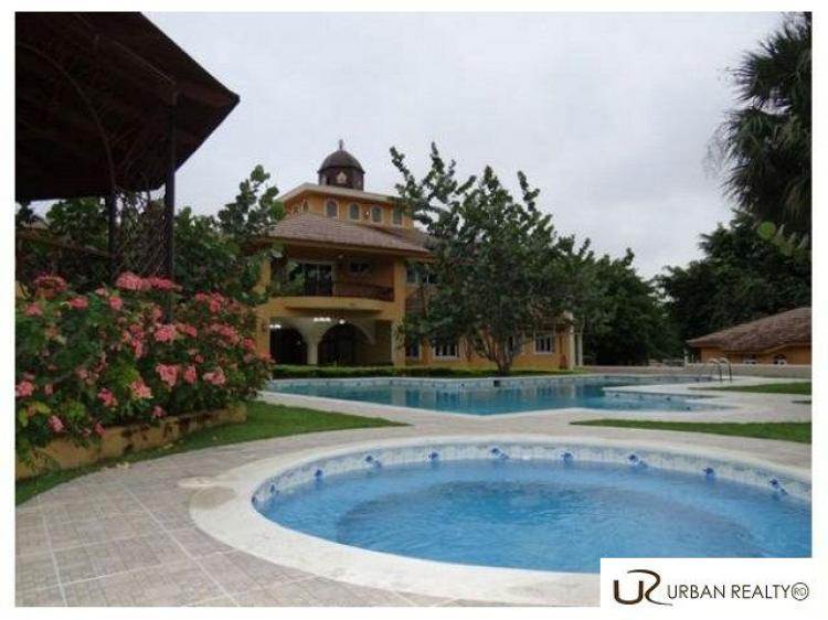 Foto Casa en Venta en santiago, Santiago de los Caballeros, Santiago - U$D 1.150.000 - CAV3229 - BienesOnLine