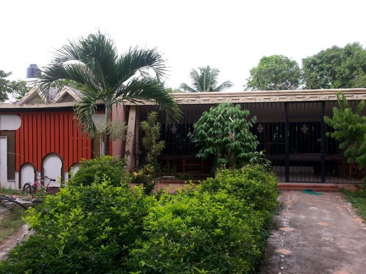 Home in Metric Way