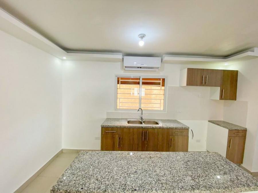 Foto Apartamento en Venta en San Isidro, Santo Domingo Este, Santo Domingo - $ 5.500.000 - APV59798 - BienesOnLine