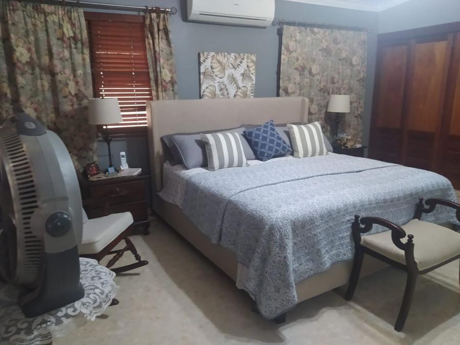 Foto Casa en Venta en LA CASTELLANA, , Santo Domingo - U$D 385.000 - CAV17479 - BienesOnLine