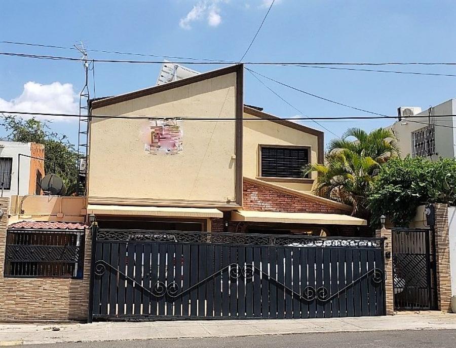 Foto Casa en Venta en LOS COLEGIOS, LOS COLEGIOS, Santiago - U$D 275.000 - CAV15884 - BienesOnLine