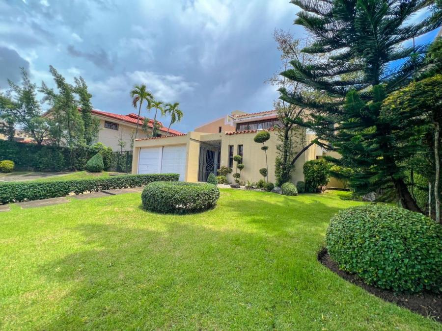 Foto Casa en Venta en JULIETA MORALES, Santo Domingo de Guzmn, Distrito Nacional - U$D 1.000.000 - CAV51640 - BienesOnLine