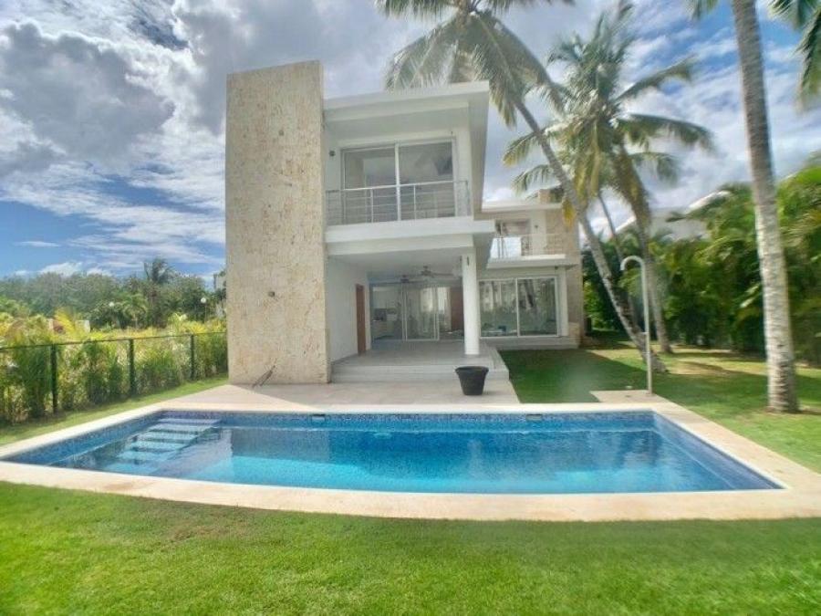 Foto Casa en Venta en PLAYA NUEVA ROMANA, La Romana - U$D 849.999 - CAV32398 - BienesOnLine