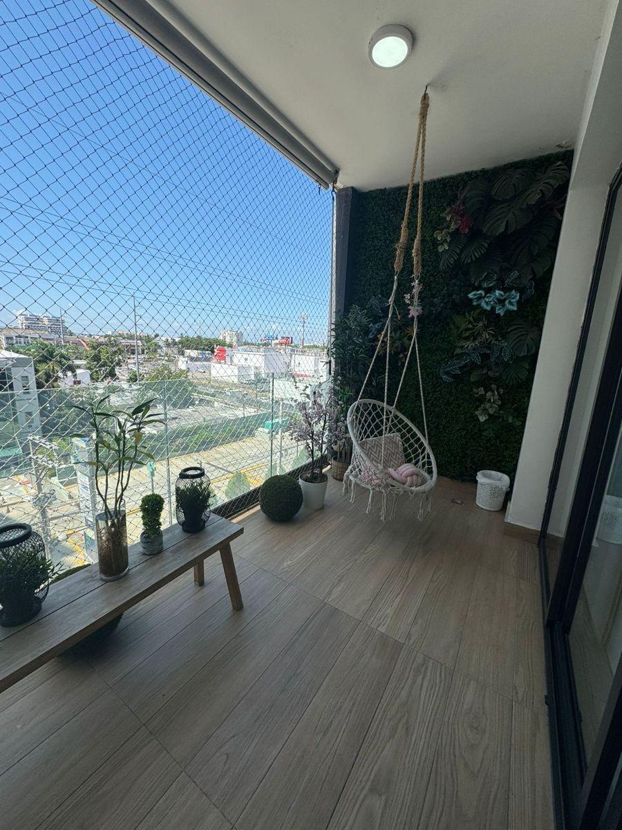 Home in Metric Way