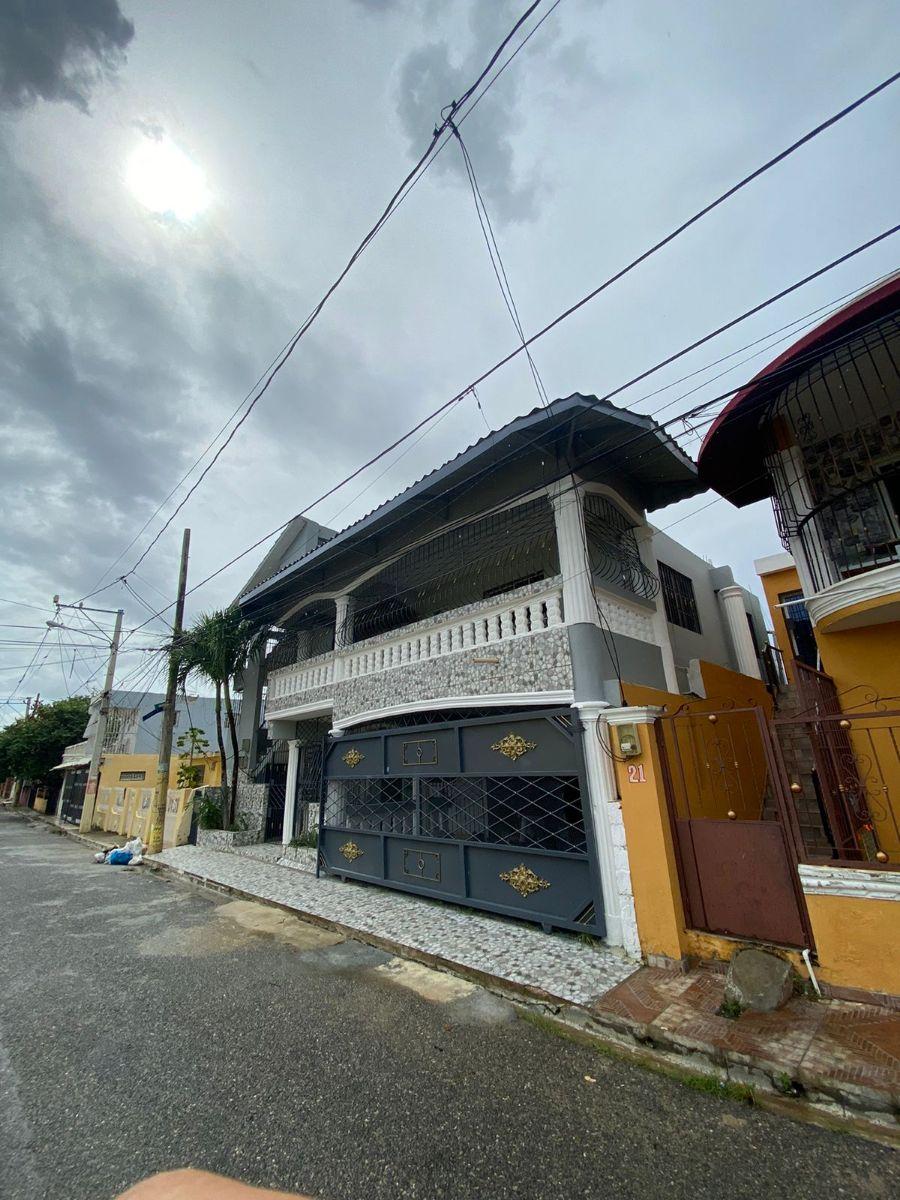 Foto Casa en Venta en Santo Domingo Este, Santo Domingo - $ 12.000.000 - CAV33647 - BienesOnLine