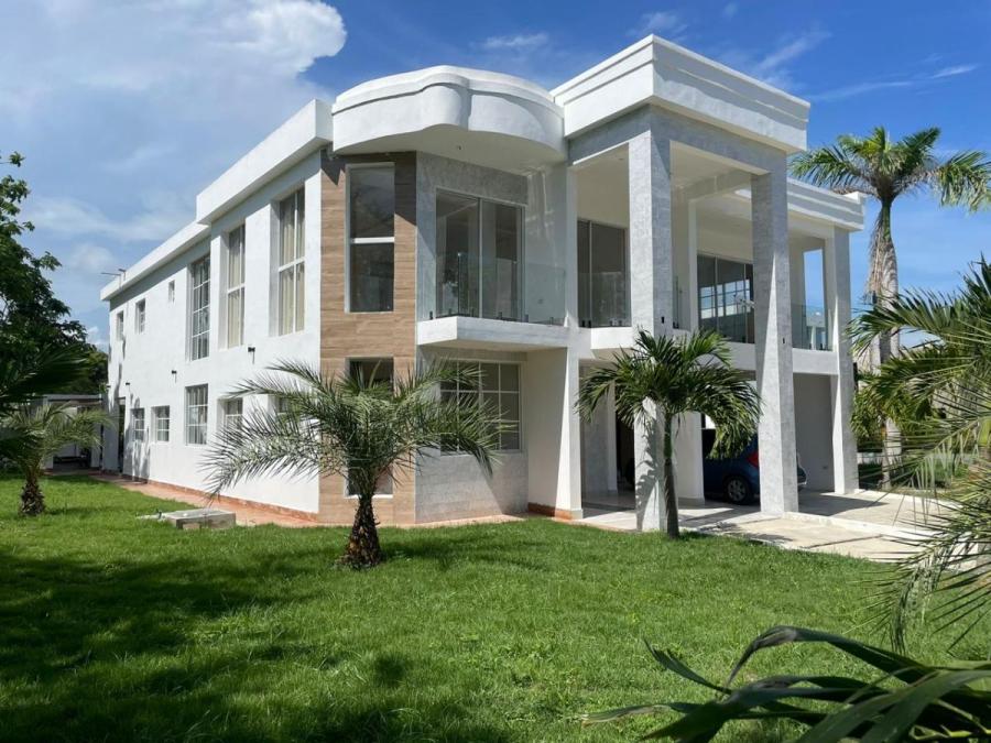 Foto Apartamento en Venta en La Romana, La Romana - U$D 8.900.000 - APV78959 - BienesOnLine