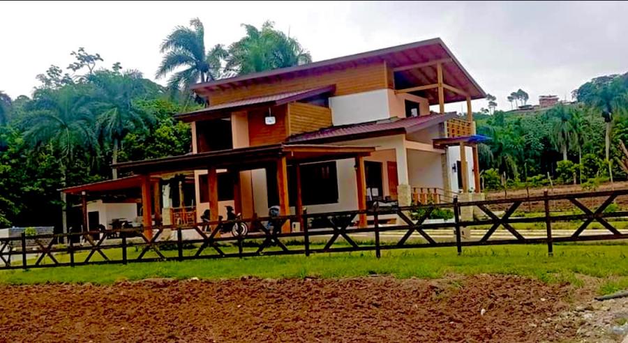Home in Metric Way