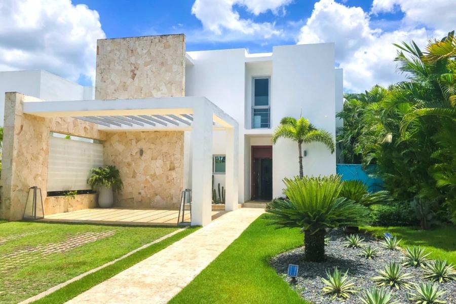 Foto Casa en Alquiler en Playa Nueva Romana, La Romana - U$D 350 - CAA10107 - BienesOnLine