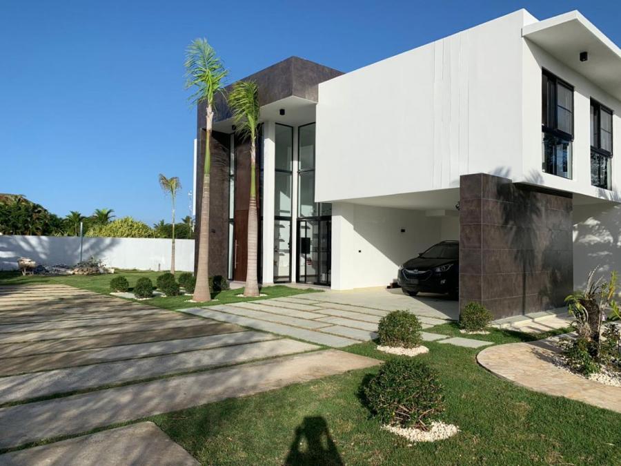 Foto Casa en Venta en Sosa, Puerto Plata - U$D 675.000 - CAV10273 - BienesOnLine