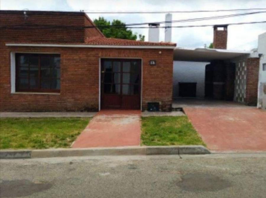 Foto Casa en Venta en San Carlos, Maldonado - U$D 75.000 - CAV7512 - BienesOnLine