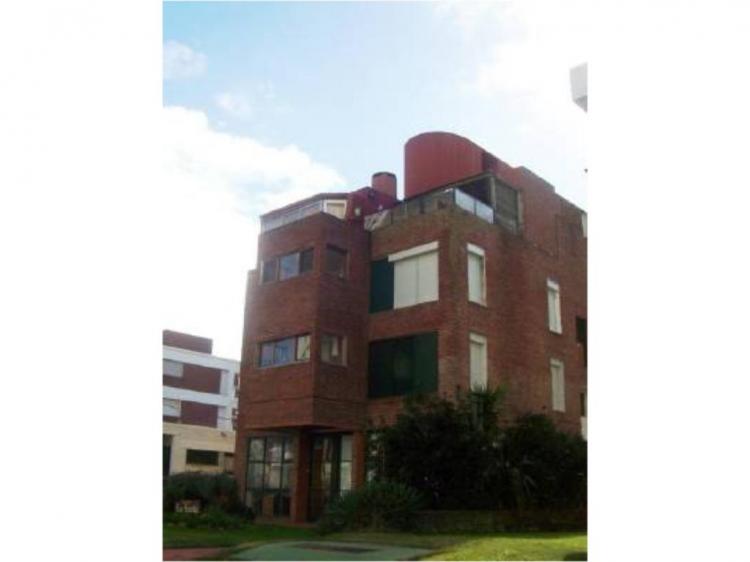 Foto Apartamento en Venta en La Brava, Punta del Este, Maldonado - U$D 110.000 - APV1919 - BienesOnLine