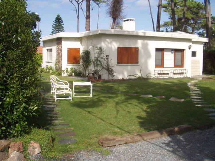 Foto Casa en Venta en Paradas, Punta del Este, Maldonado - U$D 220.000 - CAV1908 - BienesOnLine