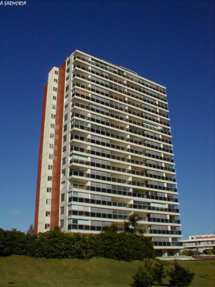 Foto Apartamento en Venta en Paradas, Punta del Este, Maldonado - U$D 330.000 - APV1918 - BienesOnLine