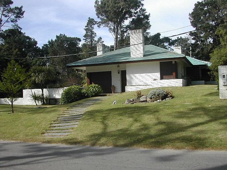 Foto Casa en Venta en Pinares, Pinares, Maldonado - U$D 390.000 - CAV4123 - BienesOnLine