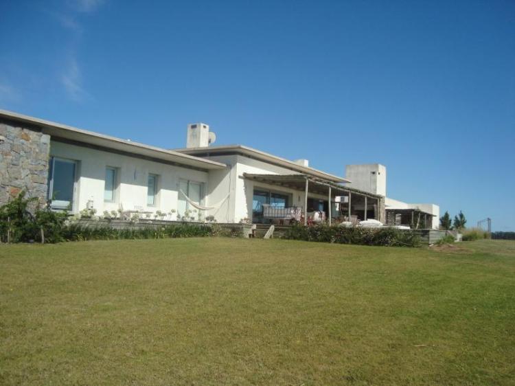 Foto Casa en Alquiler por temporada en Punta del Este, Maldonado - CAT4810 - BienesOnLine